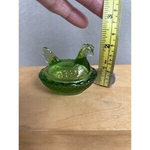 VTG L.E.Smith Olive Green Glass Hen on a Nest  Covered Dish 2.5in  Salt Cellar